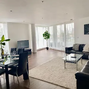 Apartment Royal Victoria Flats